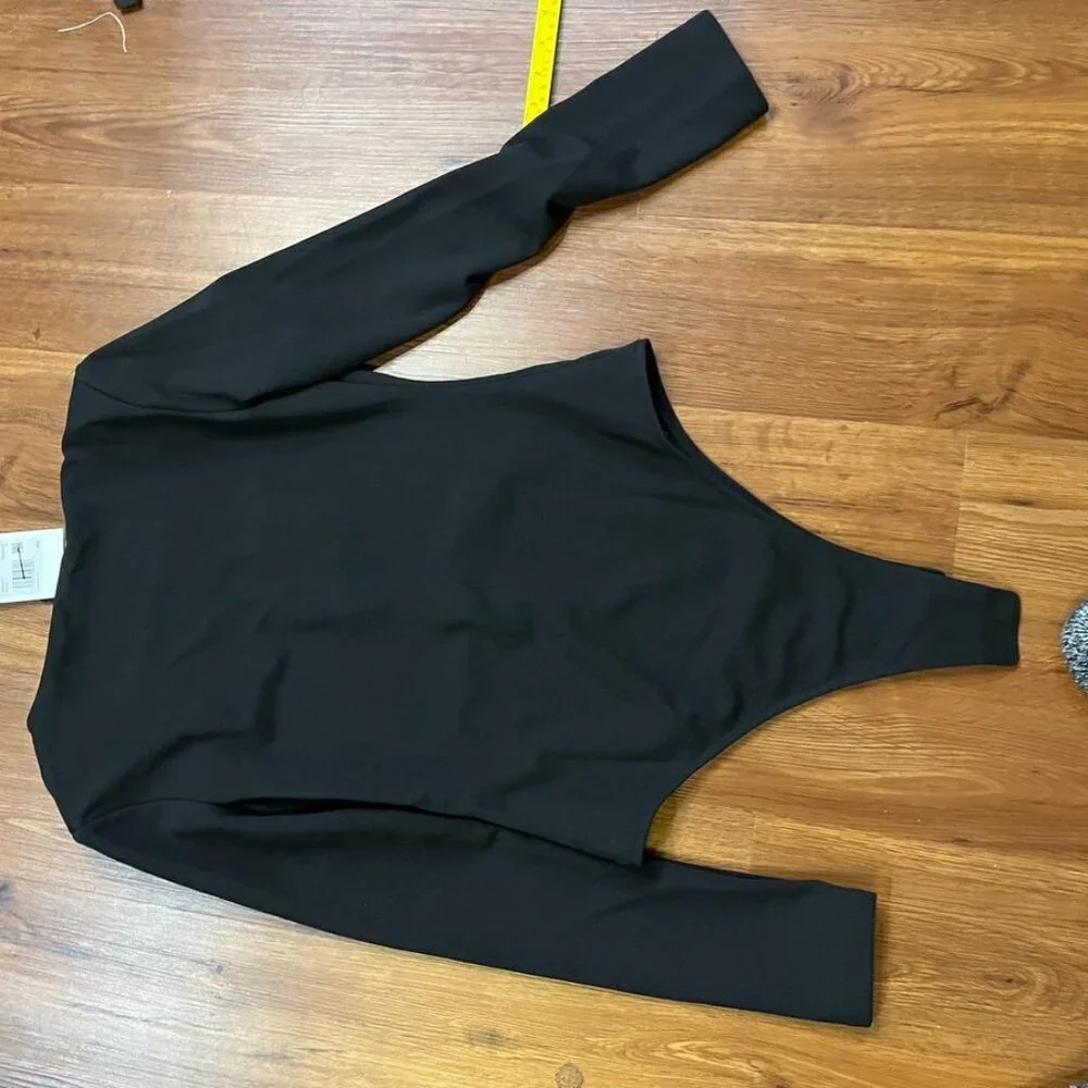 Grey Lab Square Neck Shoulder Pad Bodysuit Size M | MSRP $80 | Color: Black - Picture 5 of 8